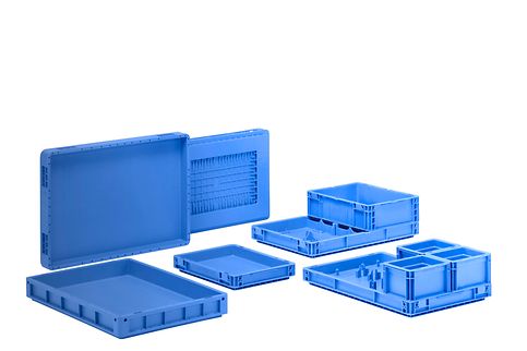 Trays with partition