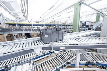 704_conveyor_system