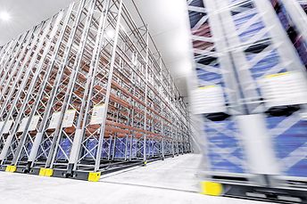 Mobile Racking Systems
Warehouse systems for more room on less space – from